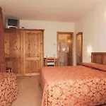 Rusall Hotel 3*