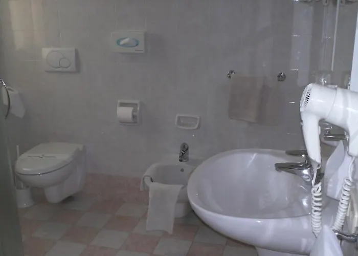 Отель Rusall 3*